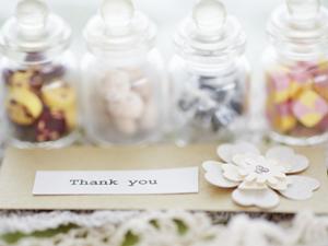 安い印刷業者を利用して封筒を作成する